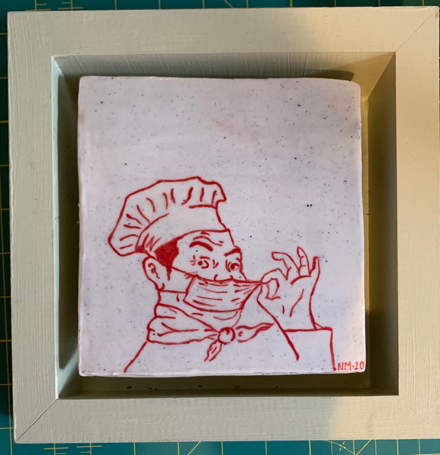 Sal Maskarpone - Porcelain tile painted by hand and mounted in box